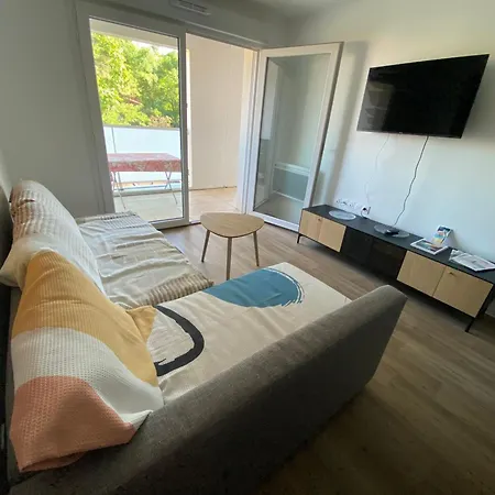 Neuf, & Centre-ville A Pied Appartement *